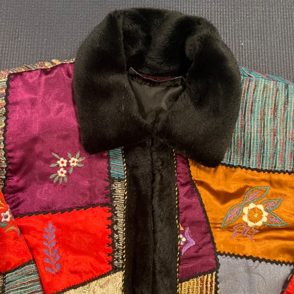 MULTI PATTERN/COLOR EMBELLISHED COAT WITH FAUX FUR TRIM - NWT - Picture 3 of 6